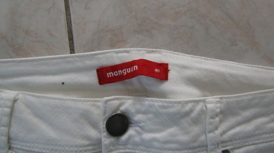 Manguun  Stretch Jeans in Haibach Unterfr.