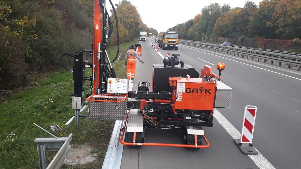 Bauhelfer für den Straßenbau in Eberhardzell