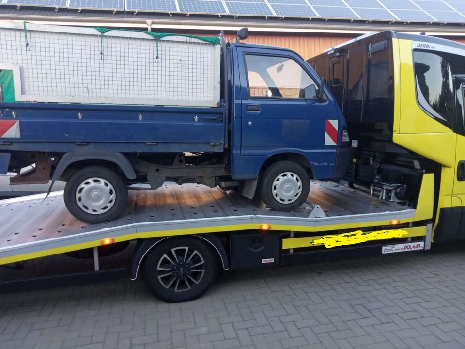 Suche PIAGGIO PORTER DAIHATSU HIJET PFAU nur bis 1,500 Euro in Großefehn