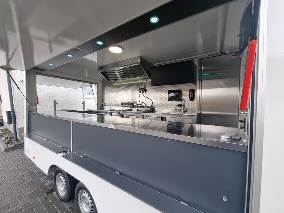 Verkaufswagen, Food Trailer, Verkaufsanhänger, 2000kg, Imbisswage in Langenbach bei Kirburg