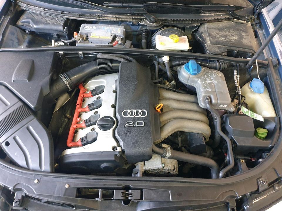 Audi A4 2.0 Benzin erst:125tsd Tüv:05/2026 Automatik Top! in Chemnitz