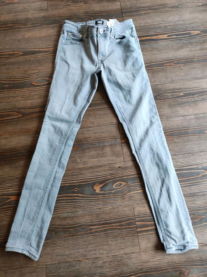 Jack & Jones Jeans in Gr.170 grau Modell Dan in Bocholt