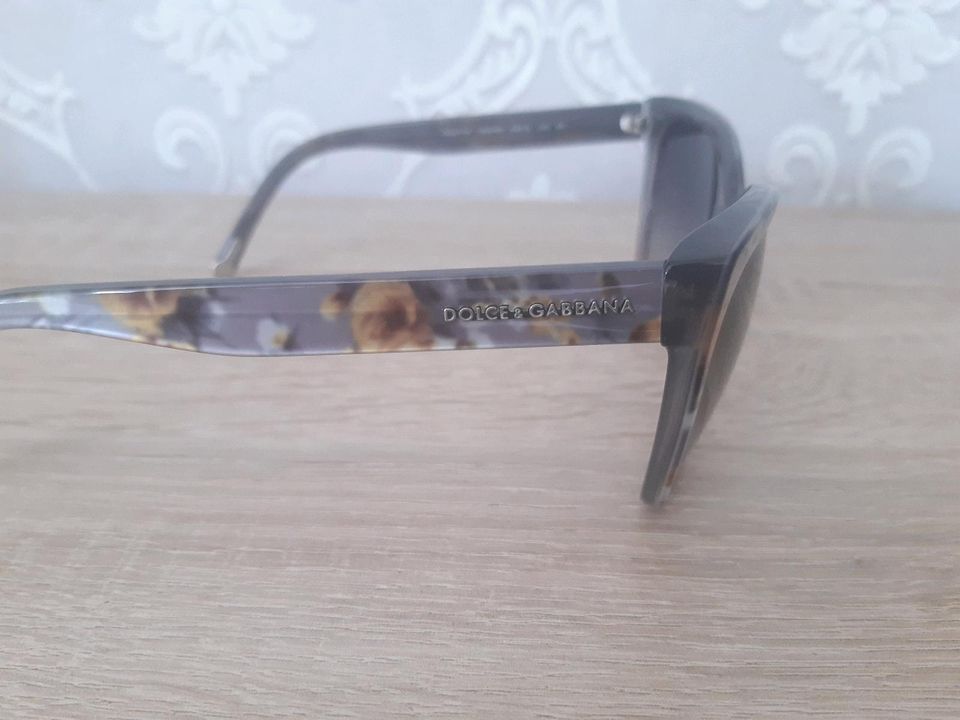 Verkaufe eine Original Damen Sonnenbrille von Dolce&Gabbana in Langenzenn