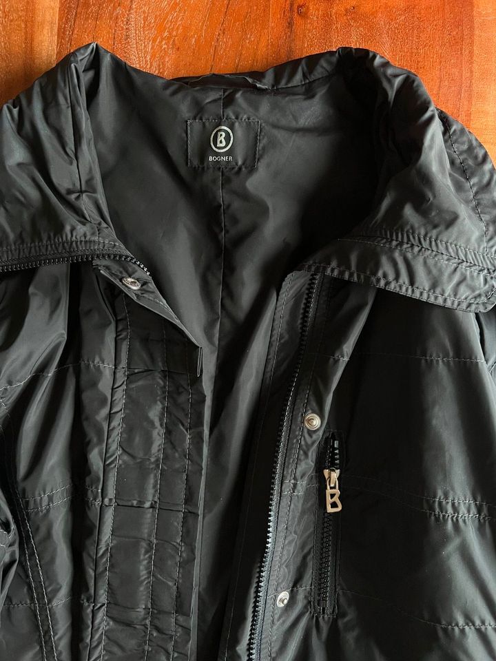 Bogner Gr. 46 XXL Mantel Regenjacke schwarz lang Trenchcoat in Nürnberg (Mittelfr)