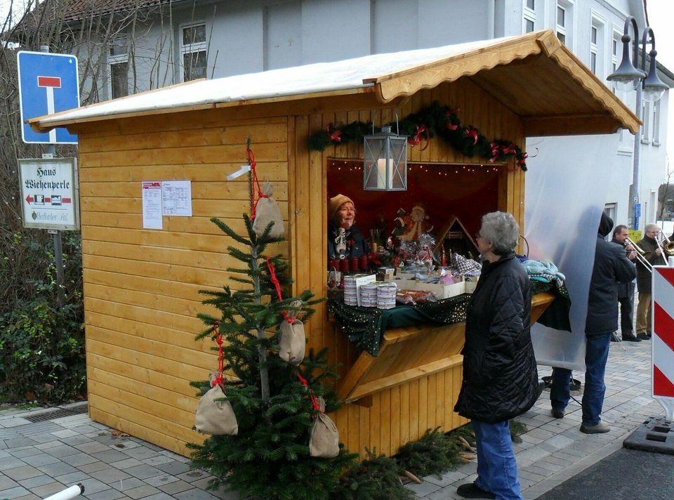 Marktstand Verkaufsstand Verkaufshütte  Weihnachtsmarkthütte Spargelverkaufsstand Verkaufsbude Gerätehaus Schuppen Hütte  Kiosk Erdbeerstand Spargelhütte Weihnachtsmarktstand in Rödinghausen