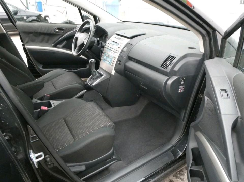 Toyota Corolla Verso 7 Sitze 1.8 in Kümmersbruck