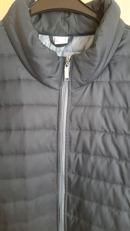 Herren Jacke Steppjacke Gr. 60 neu dunkelblau in Ortenberg