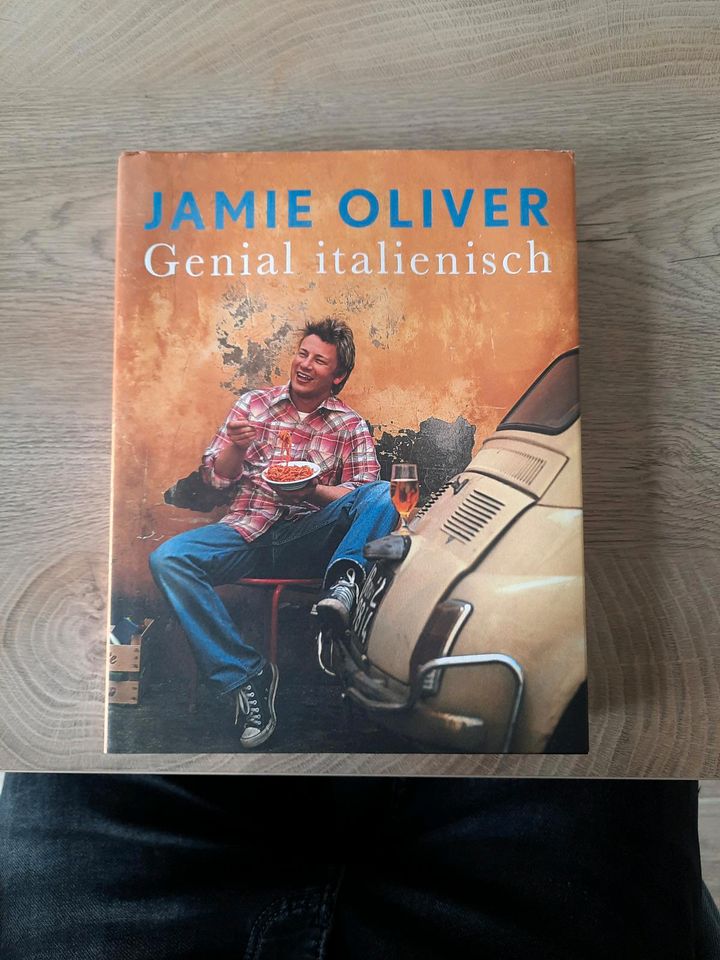 Jamie Oliver - Genial italienisch - Kochbuch NP 24,90 in Koblenz