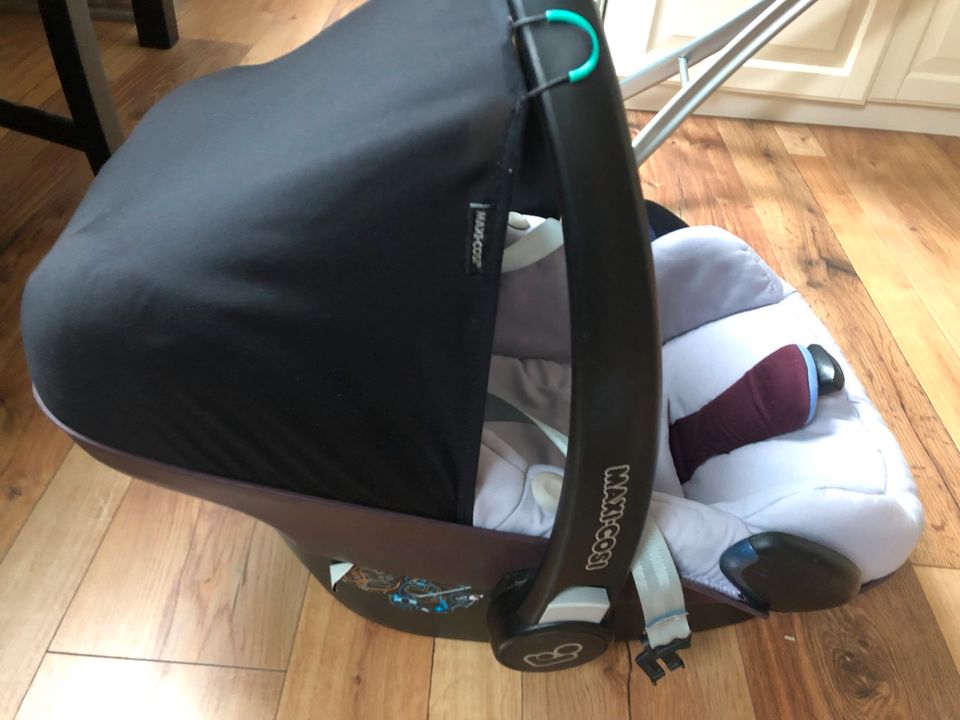 Maxi Cosi Babyschale in Saarbrücken