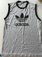 Adidas Top Shirt gr. 158/164 sportshirt super Zustand Niedersachsen - Garbsen Vorschau