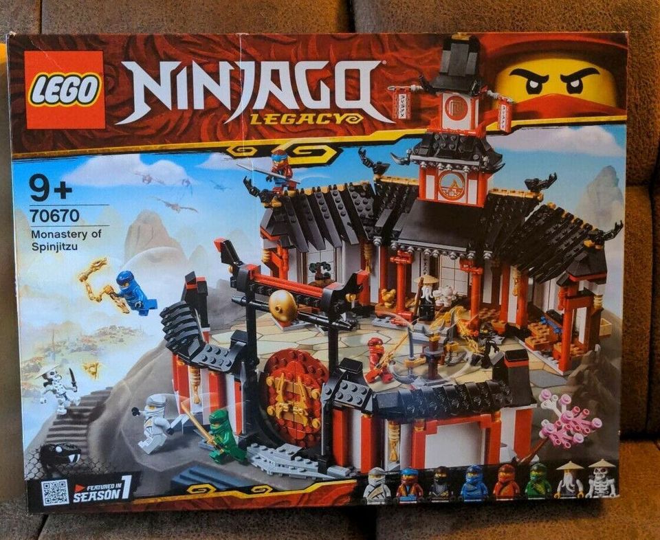 70670 LEGO Ninjago - "Kloster des Spinjiutzu" in Schönborn