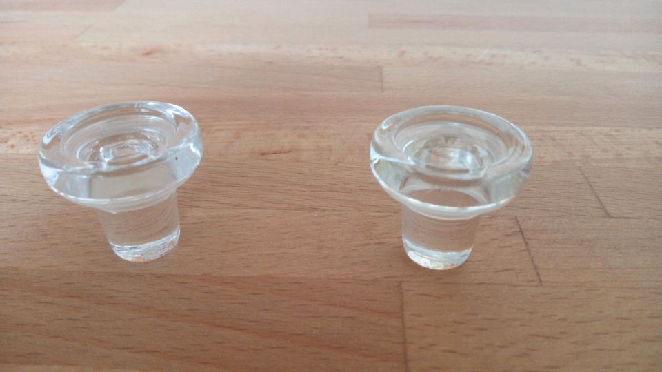 2 Glasstopfen mit Gummidichtung in Hamburg