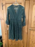Süßes Kleid Größe XS Hessen - Maintal Vorschau