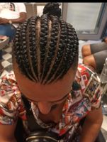 CORNROWS/KNOTLESS BRAIDS Essen - Essen-West Vorschau