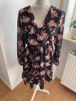 Cloud5ive Kleid, florales Muster, Gr. S Bayern - Moosburg a.d. Isar Vorschau