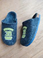 Hausschuhe Pantoffeln Clogs Kinder Jungen „Football“ Gr. 31 NEU Rheinland-Pfalz - Rothselberg Vorschau