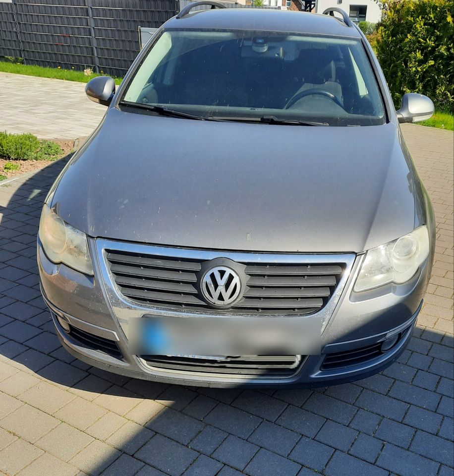 VW Passat Kombi 1.6 in Greifswald