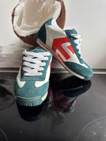 Etnies Skateschuhe Sneaker Größe 38,5 Sachsen - Chemnitz Vorschau