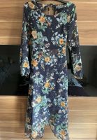 Langes Sommerkleid Cocktailkleid mit Blumen, Gr. 38 Hessen - Herborn Vorschau