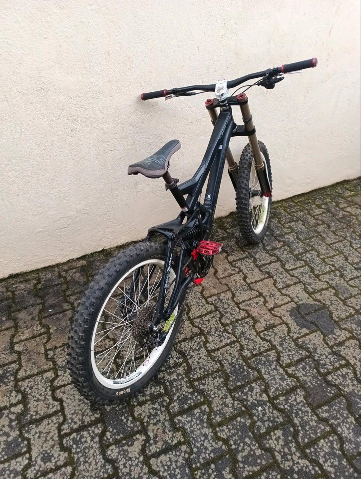 Specialized Demo 8 Marzocchi Shiver Big Bike in Baiersdorf