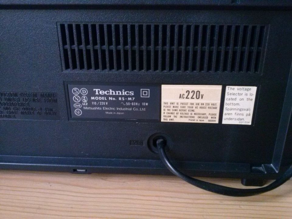 Technics RS - M7 Stereo Cassette Deck Kassetten rec Made In Japan in Hamburg