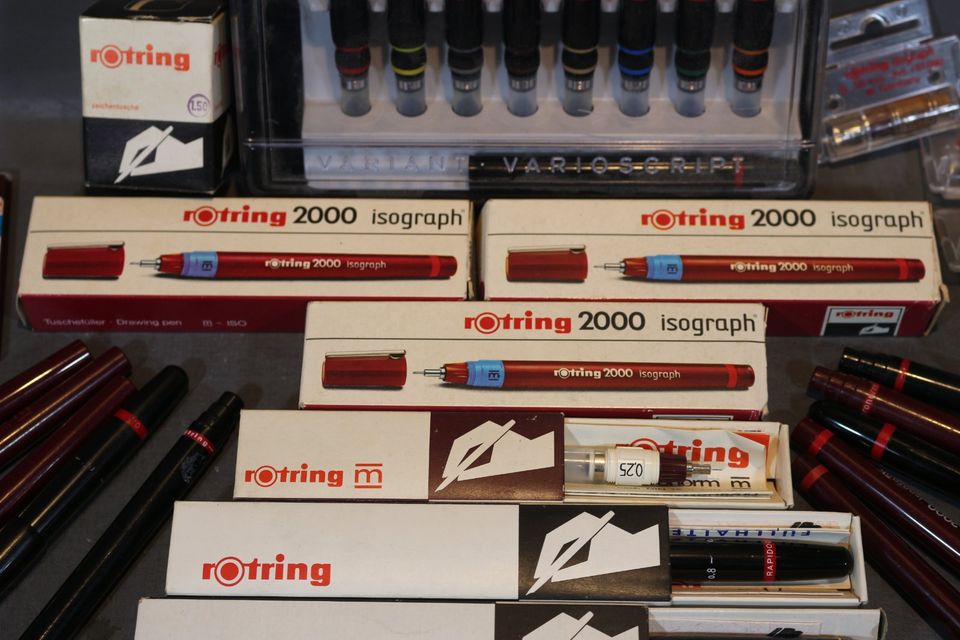 Rotring Konvolut Zeichengeräte Isograph / Federn / etc. in Düsseldorf