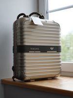 Rimowa x Adidas NMD Backpack Sammlerstück (OVP) unbenutzt Bayern - Vaterstetten Vorschau