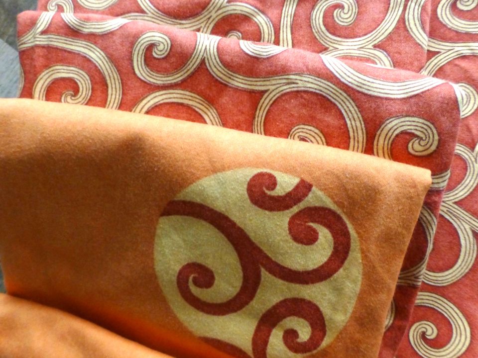 2 Bettbezüge 150 x 195 cm "Irisette" Orange-gelb mit Reißverschlu in Löhne