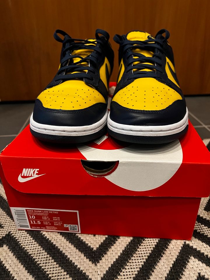 Nike Dunk Low Retro Michigan Grösse 44 in Waltenhofen