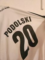 Das Lukas Podolski Axe Trikot zu verkaufen Schwerin - Krebsförden Vorschau