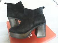 s.Oliver Damen Schuhe plateau  Stiefel/stiefelette,  Gr. 38, OVP Nordrhein-Westfalen - Hille Vorschau