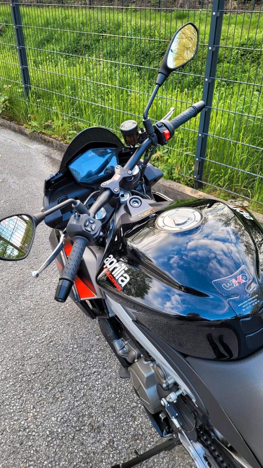 Aprilia tuono 660 factory mit Navi in Gevelsberg