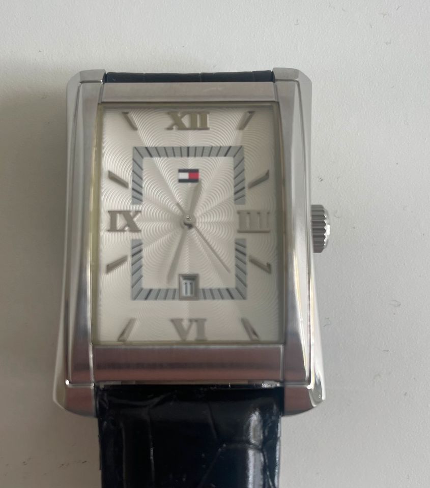 TOMMY HILFIGER Uhr/Herrenuhr/Armbanduhr in Hamburg