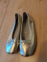 Zara Ballerina goldfarben glänzend Hannover - Döhren-Wülfel Vorschau