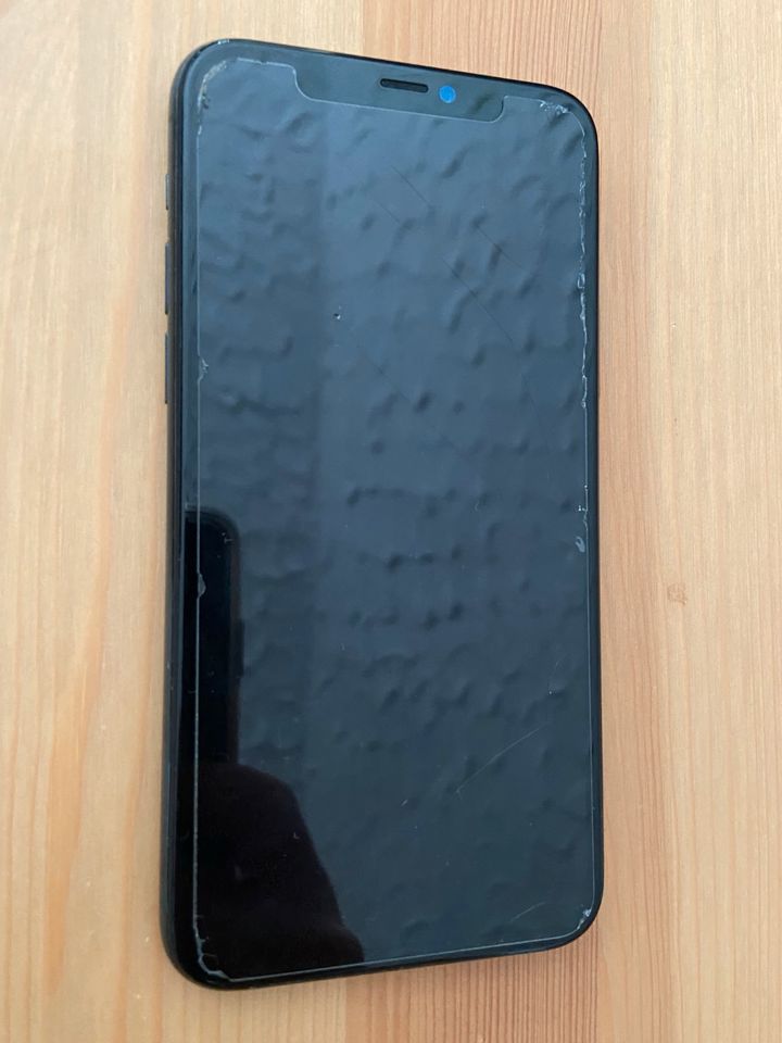 iPhone 11 Pro 64GB Midnight Green in Goldbach