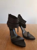 ***ZARA HIGH HEELS SCHWARZ Gr.40 - NEU + UNGETRAGEN*** Nordrhein-Westfalen - Langerwehe Vorschau