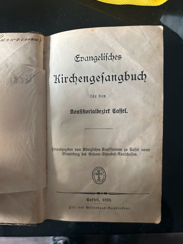 Altes Kirchengesangsbuch evangelisch von 1898 in Bochum