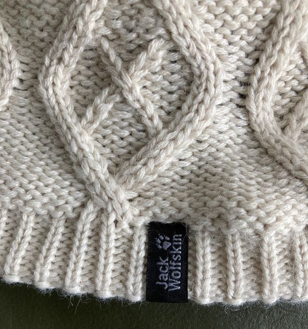 Sehr schöne Strickmütze v.„Jack Wolfskin“,helles Beige, Neuwertig in Andernach