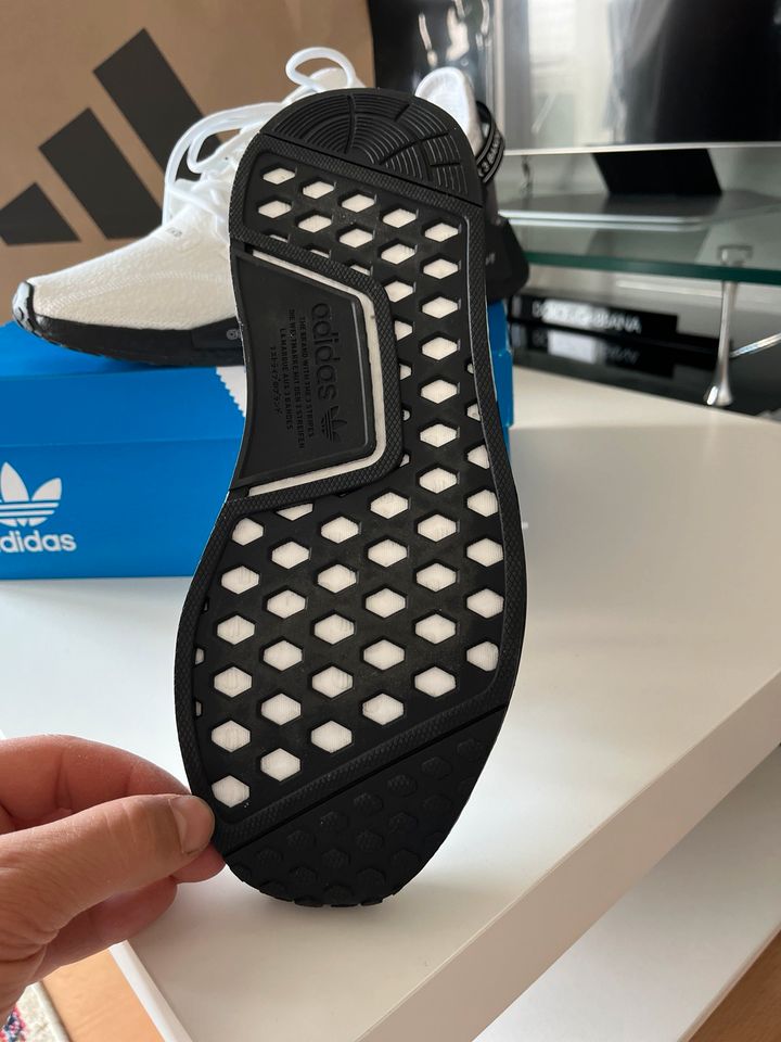 Adidas NMD Schuhe in Essen