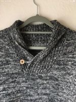 Strickpullover mit schönem Kragen Gr. M  H&M LOGG Baden-Württemberg - Fellbach Vorschau