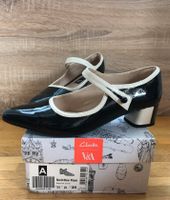 Clarks Damen Spangenpumps | schwarz-creme-Lackleder | Gr. 39 Bayern - Wörthsee Vorschau