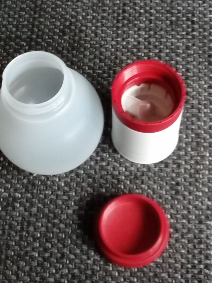 Gewürzmühle/Streuerset  von Tupperware aus Allegra Serie, Neu in Emkendorf