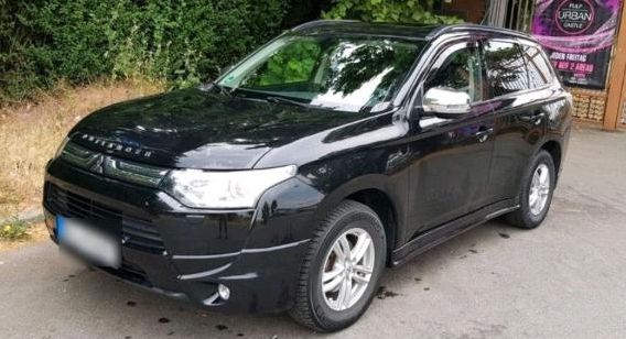 Platz Wunder Mitsubishi Outlander 7sitzer in Erndtebrück