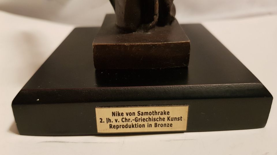 "Nike von Samothrake" 2 Jh. v. Chr. Bronzefigur ca. 12 cm in Mainz