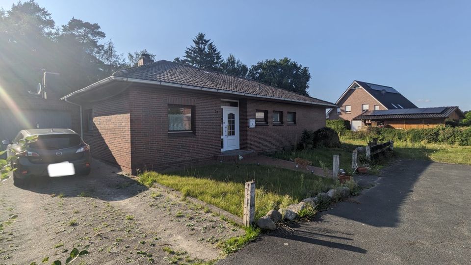 Einfamilienhaus im Bungalowstil in Axstedt
