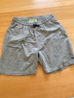 Vingino Sweat -Shorts Gr. 176/16 Jahre Niedersachsen - Schiffdorf Vorschau