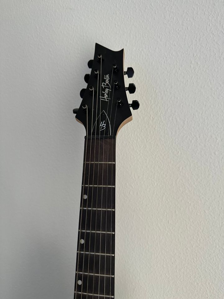E-Gitarre Harley Benton R-457 Active SBK 7-Saiter in Kassel