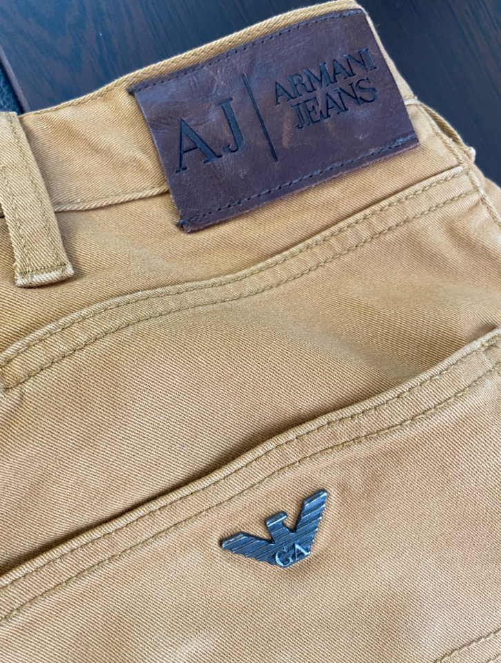 Original Emporio Armani Herren Jeans J45 Gr. 33  Beige in Berlin
