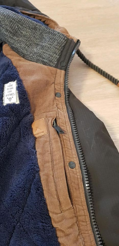 Winter Damen Jacke Naketano XL in Burbach