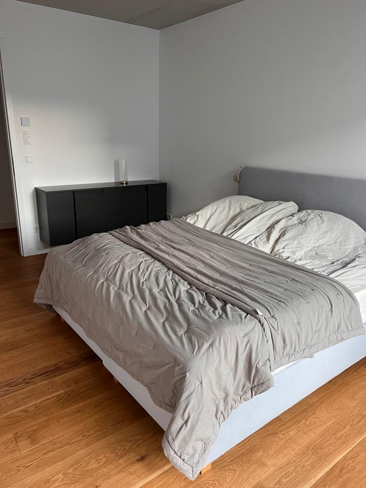 Exklusive 2,5-Zimmer-Wohnung zur UNTERMIETE ab 01.05 in Berlin